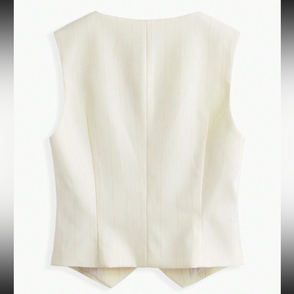 3D ROSETTE DRAPED SKORT SET - Picture 6 of 13